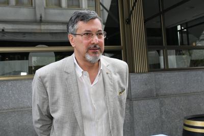 Coronavirus, Icardi nella bufera per la luna di miele in Sicilia