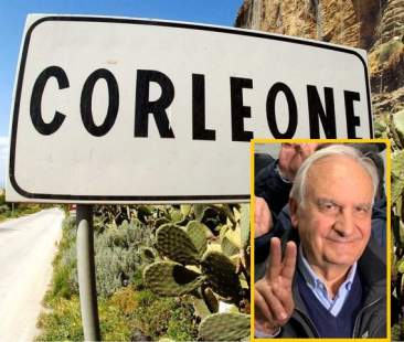 “Furbetti del vaccino”, il sindaco di Corleone si è dimesso