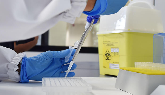 Covid, nelle fogne variante Delta Plus e altre mutazioni, come prevedere prossimo picco