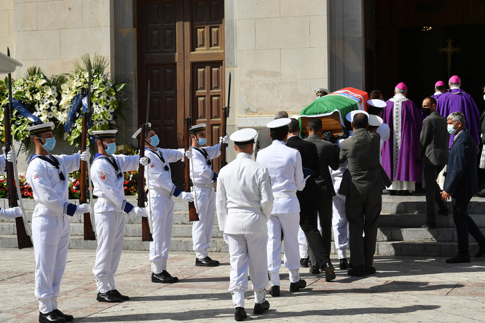 Militare annegato a Milazzo, “dolore per la morte di un eroe”