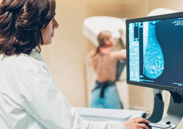 Tumori al seno, lo spettro del Covid oscura la prevenzione