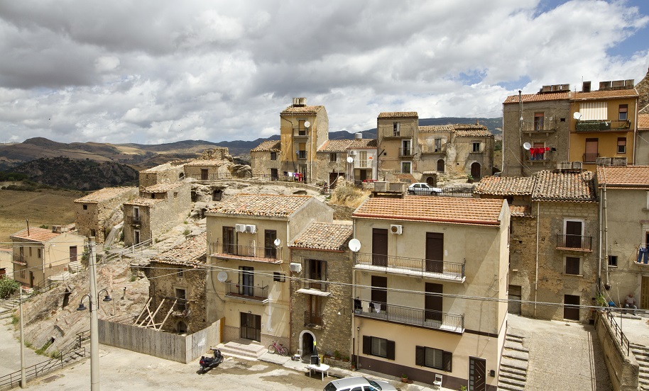 Sperlinga, via libera al Dup 2020-2022