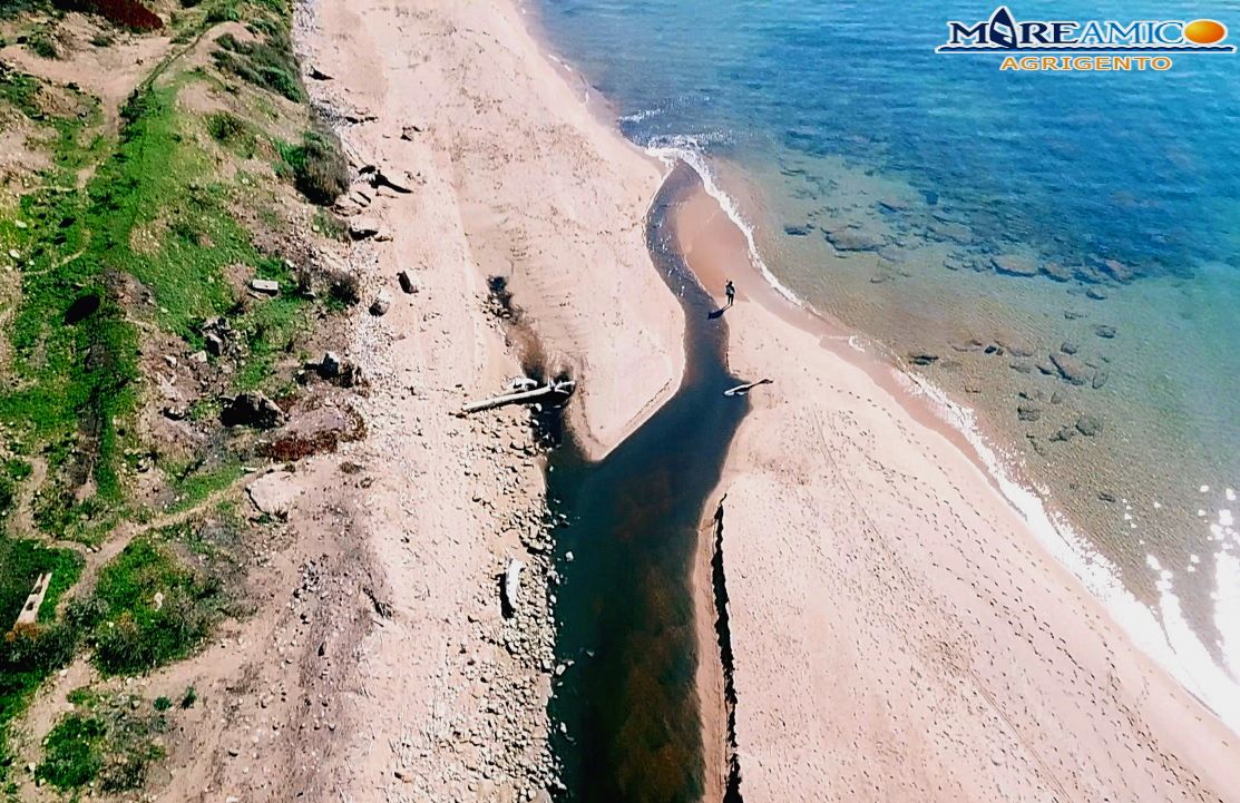 Selinunte, il depuratore non funziona e nel torrente Modione scorre… la fogna