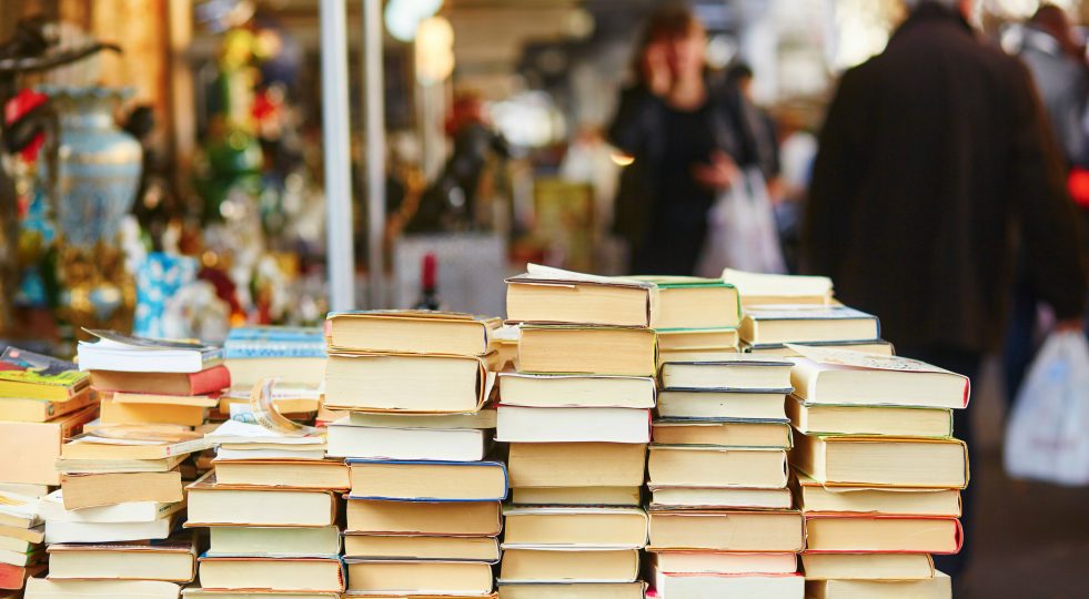 Libri, vendite in calo, si punta sul Natale