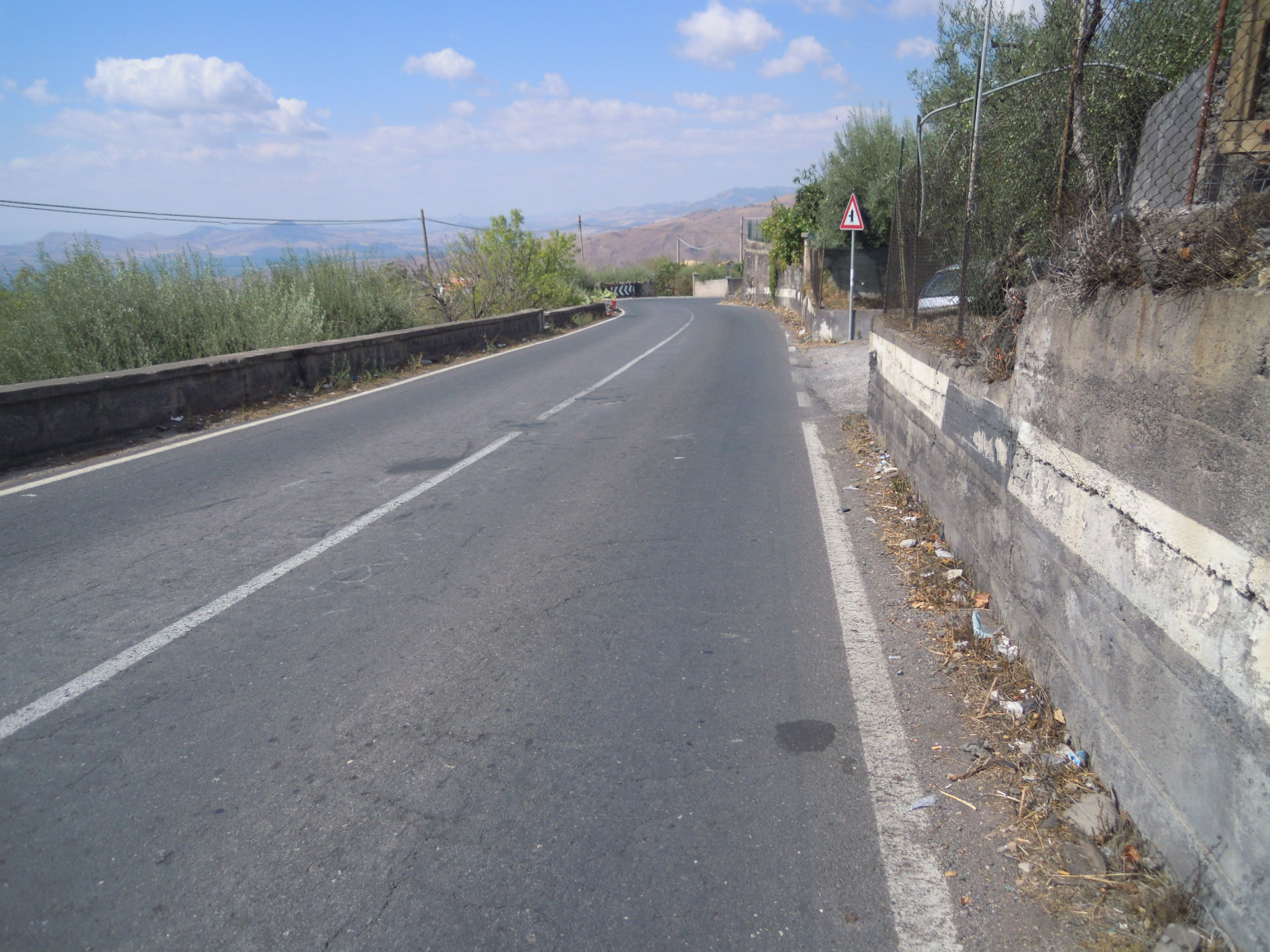 Dopo 18 anni verrà completata la strada tra Bronte e Adrano