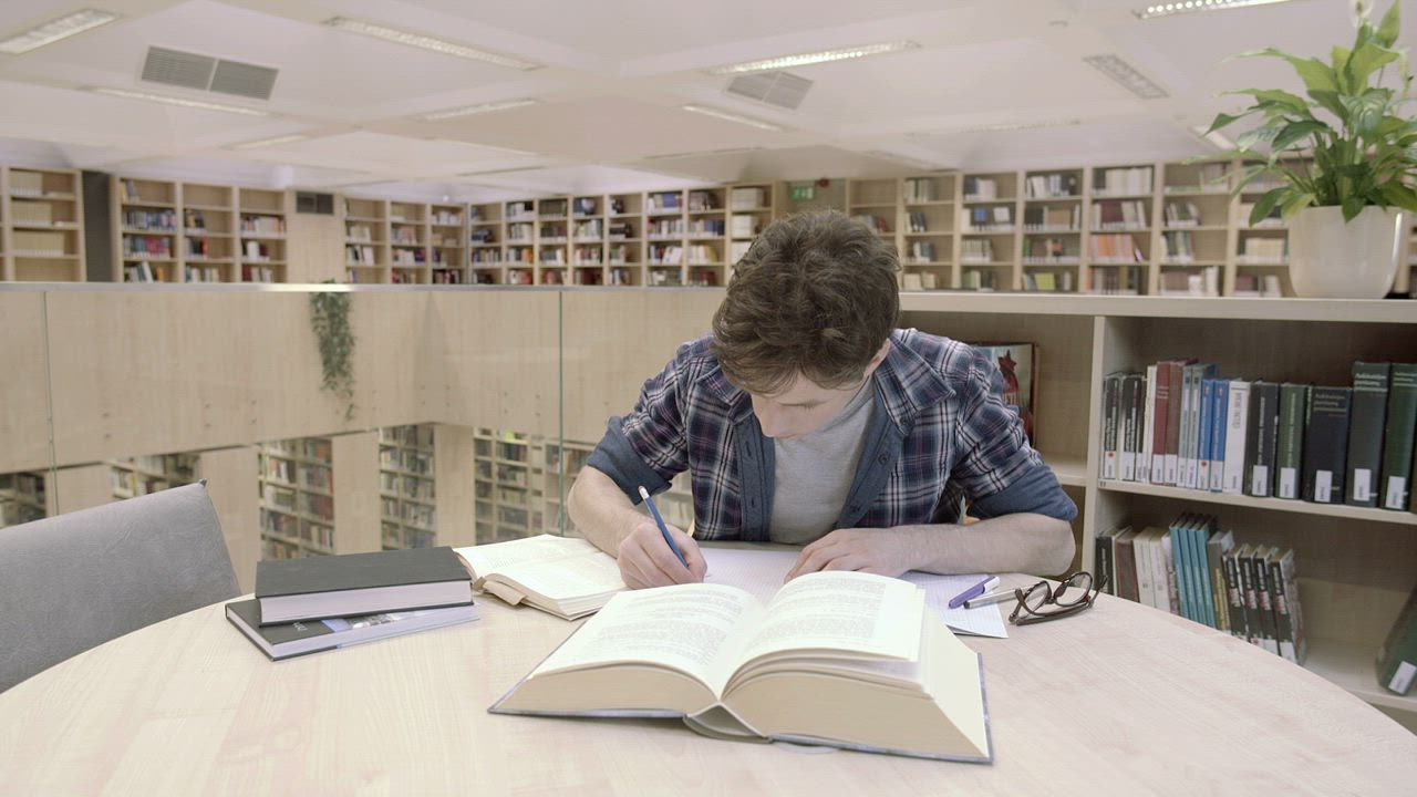 Da Catenanuova uno sprone per i giovani più meritevoli