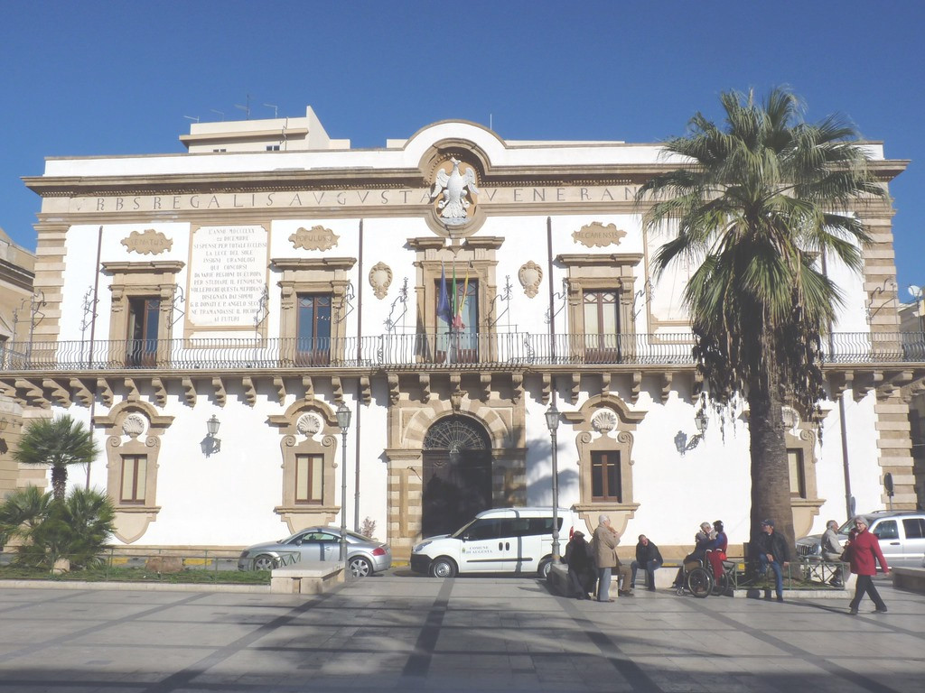 Ad Augusta si è insediato il nuovo Consiglio comunale Ad Augusta si è insediato il nuovo Consiglio comunale