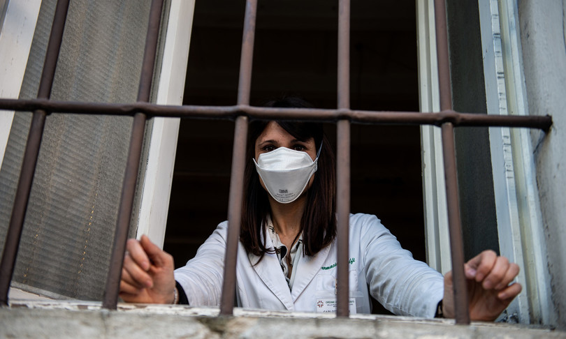 In quarantena cautelativa dopo un contatto con un positivo, dall’Asl Catania nessun riscontro su quando effettueranno il tampone