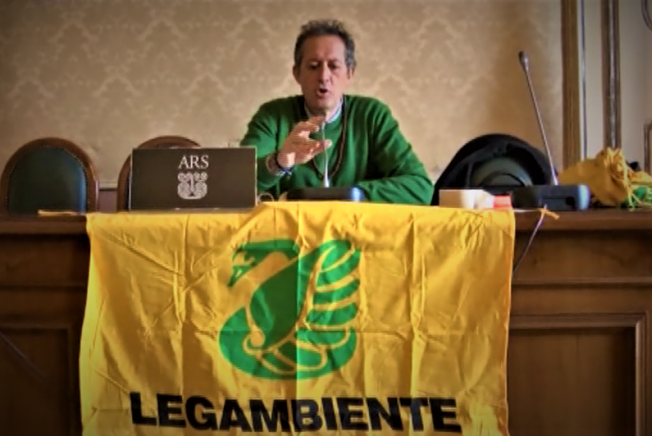 Polveri sottili, a Palermo e Catania superano i parametri dell’Oms: l’intervista a Zanna (Legambiente)