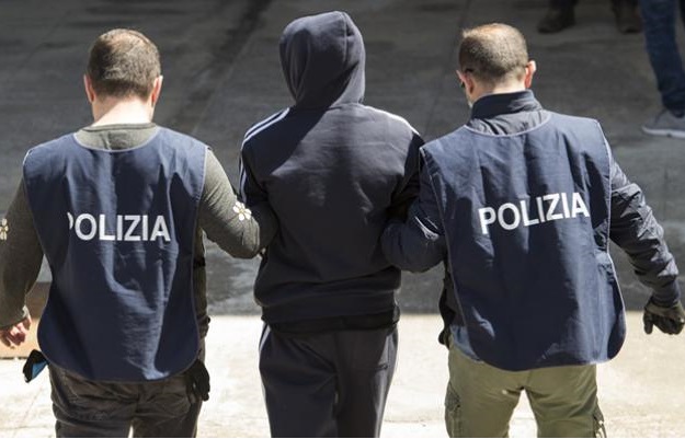 Terrorismo, espulso tunisino segnalato da intelligence