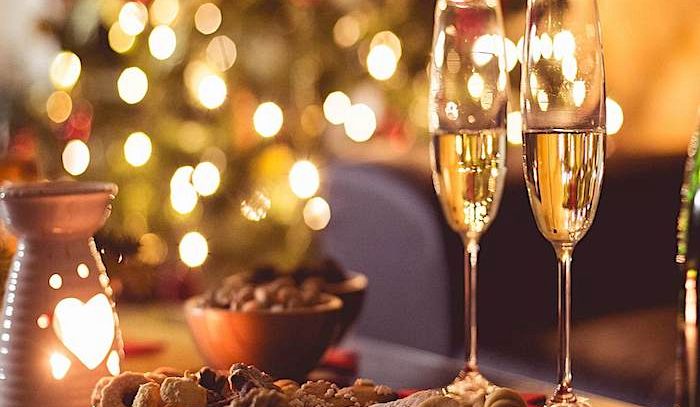 Lo stop al Cenone di fine anno manderà in fumo 500 milioni di euro