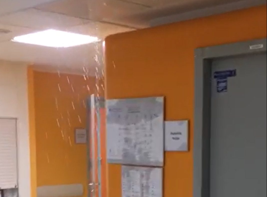 Catania, “Piove dentro il San Marco”, il video del QdS fa indignare il web Catania, “Piove dentro il San Marco”, il video del QdS fa indignare il web