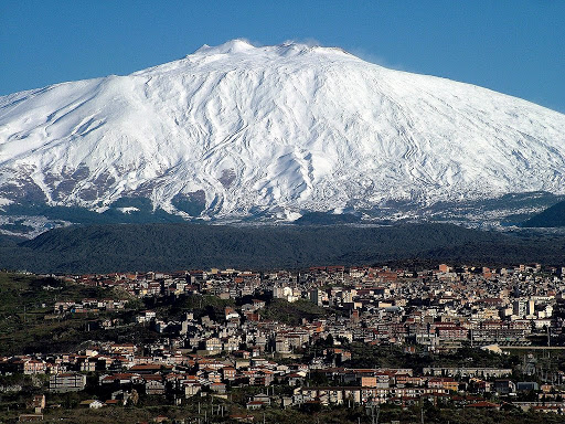 Etna, Bronte “rispolvera” il sogno del terzo Polo turistico sul vulcano Etna, Bronte “rispolvera” il sogno del terzo Polo turistico sul vulcano