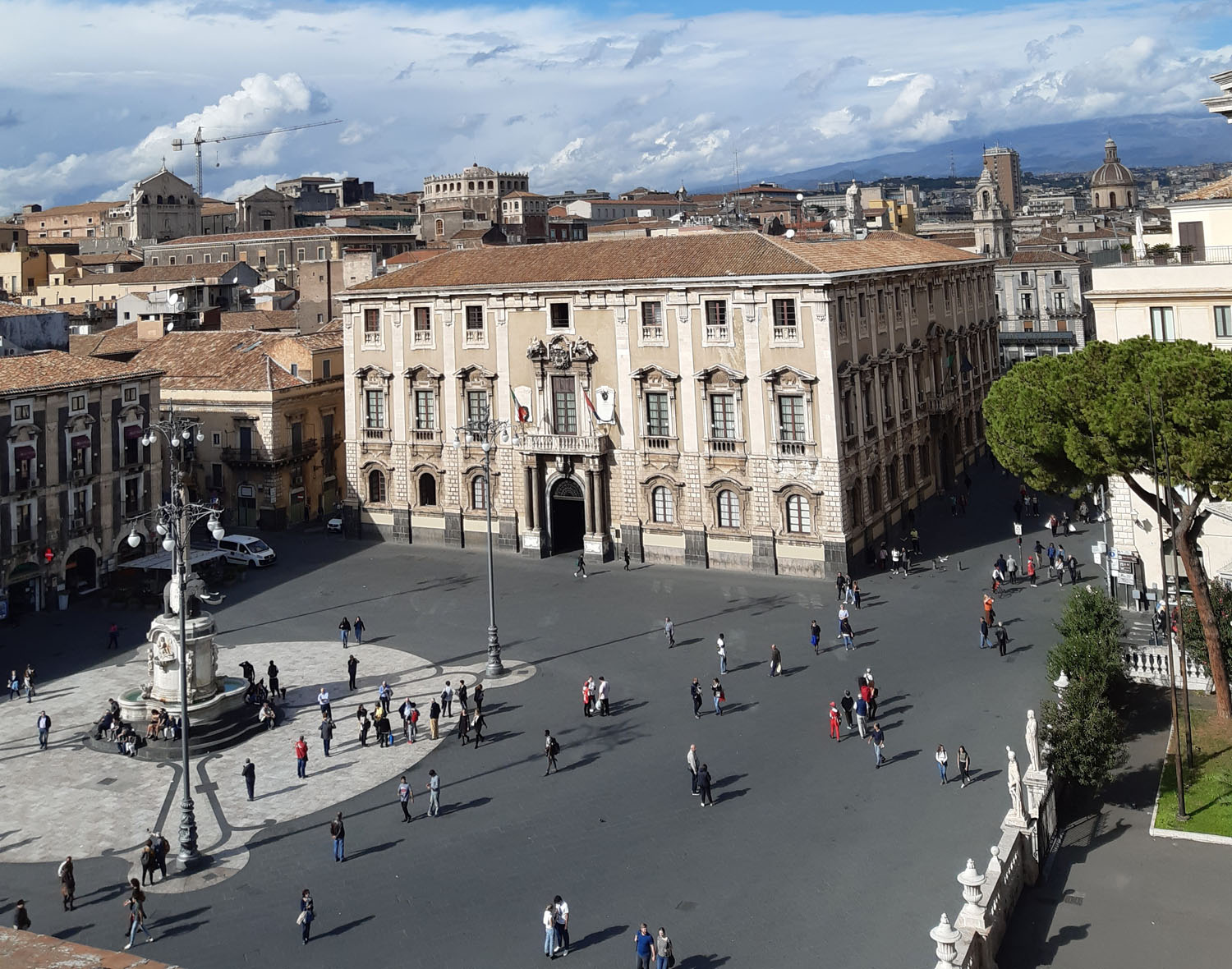 Catania, autisti Amt e vigili urbani il Comune assume Catania, autisti Amt e vigili urbani il Comune assume