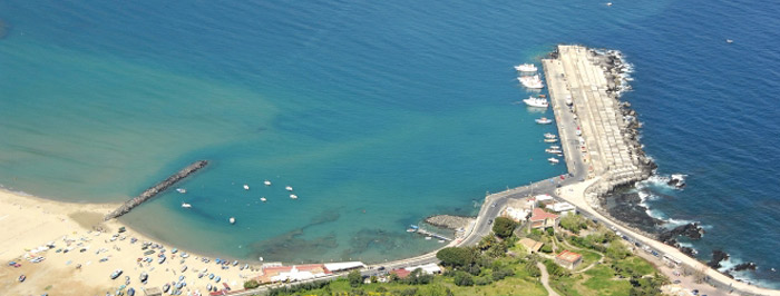Dibattito ancora aperto sul porticciolo di Naxos