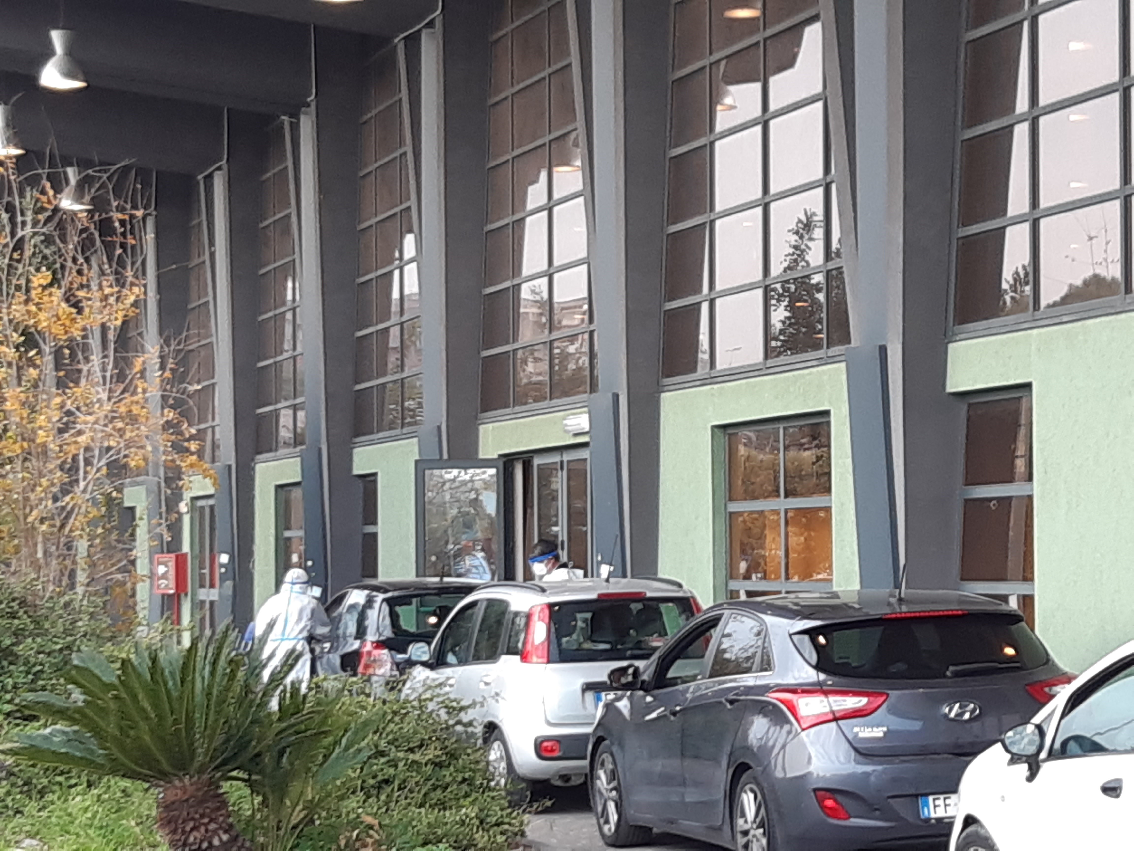 Covid, arrivano i vaccini, oltre 8mila dosi a Catania Covid, arrivano i vaccini, oltre 8mila dosi a Catania