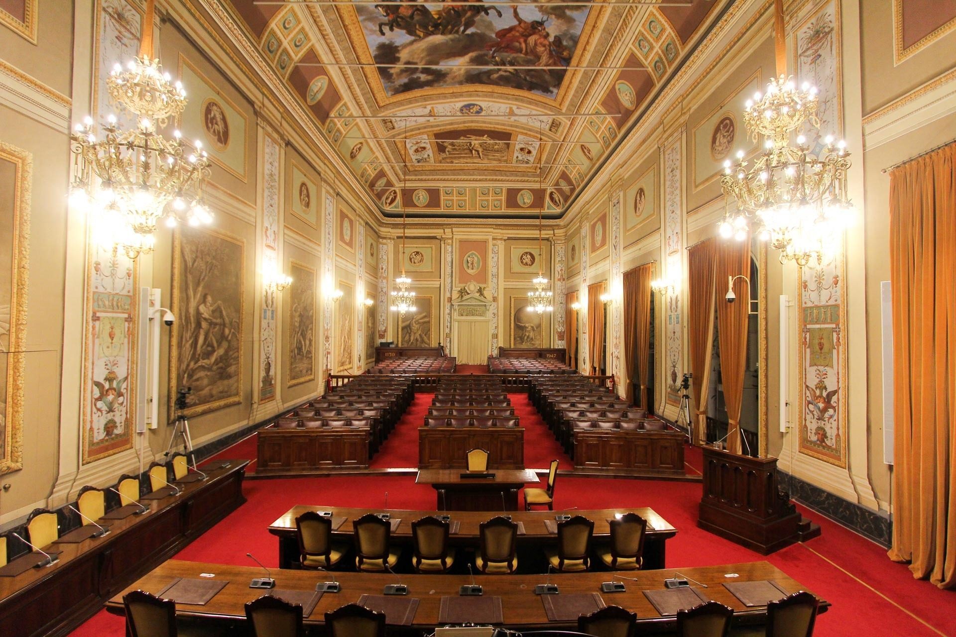 Frattura insanabile in Forza Italia all’Ars, Pellegrino attacca Micciché: “Scandalosa sua doppia identità”