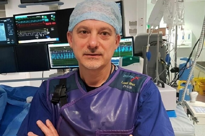 Coronavirus, medico palermitano vaccinato in Gran Bretagna