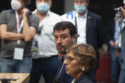 Gregoretti, Salvini a Catania, “Sono sereno, parlerò in aula”