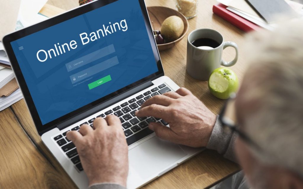 Truffe home banking, ecco l’sms a cui non rispondere