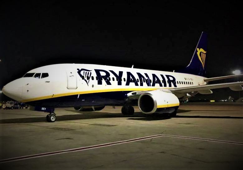 Ritardo di 4 ore su volo Catania-Roma ma Ryanair respinge i reclami