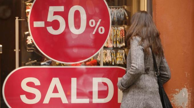 Saldi, dieci regole contro le fregature