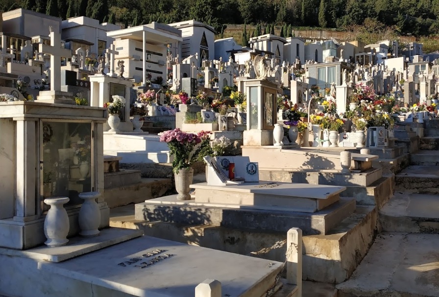 Palermo, regolamento sui cimiteri bocciato da Sala delle Lapidi