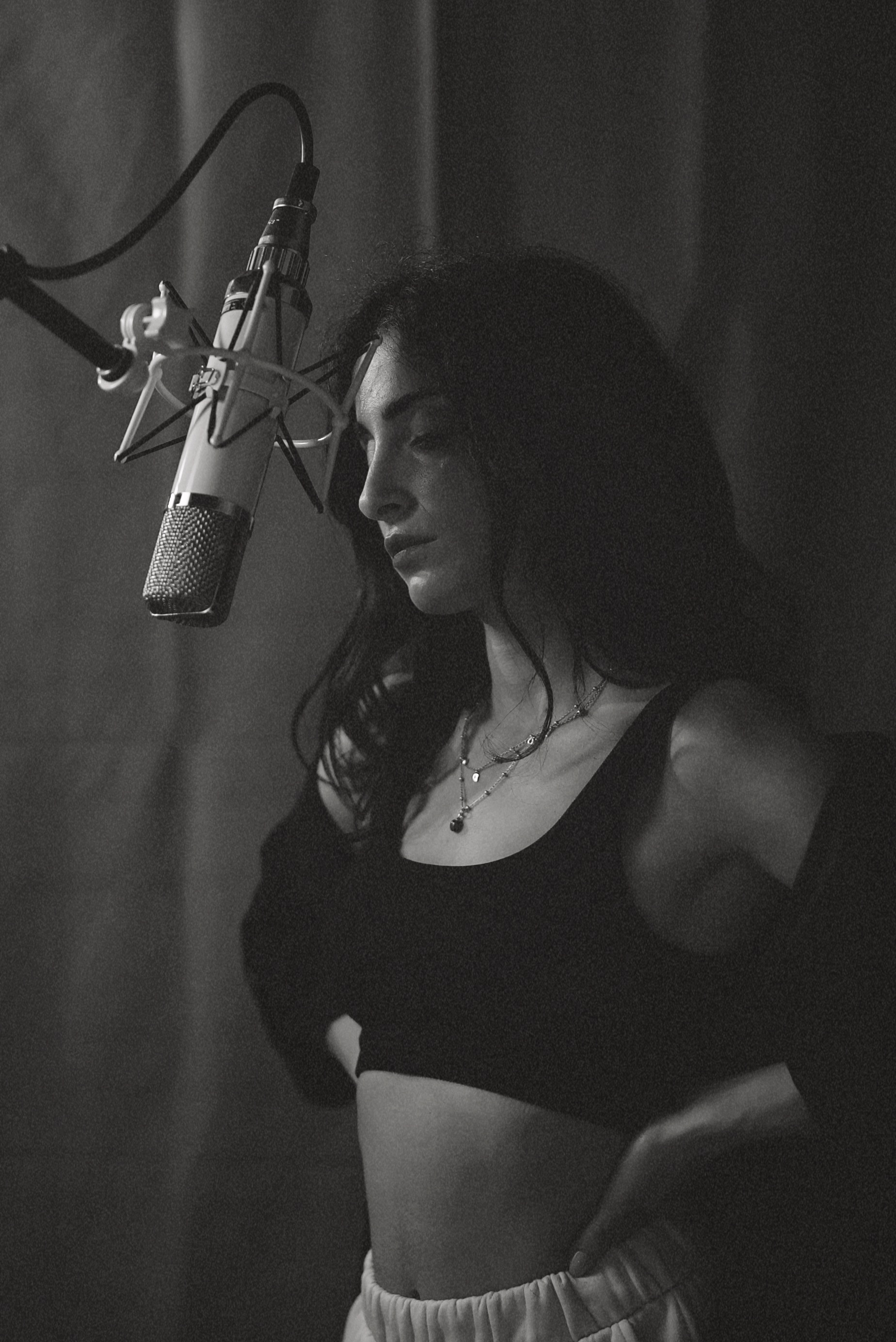 Galleria foto 'Musica, per la palermitana Ariele singolo d’esordio “Per te”' - foto 2