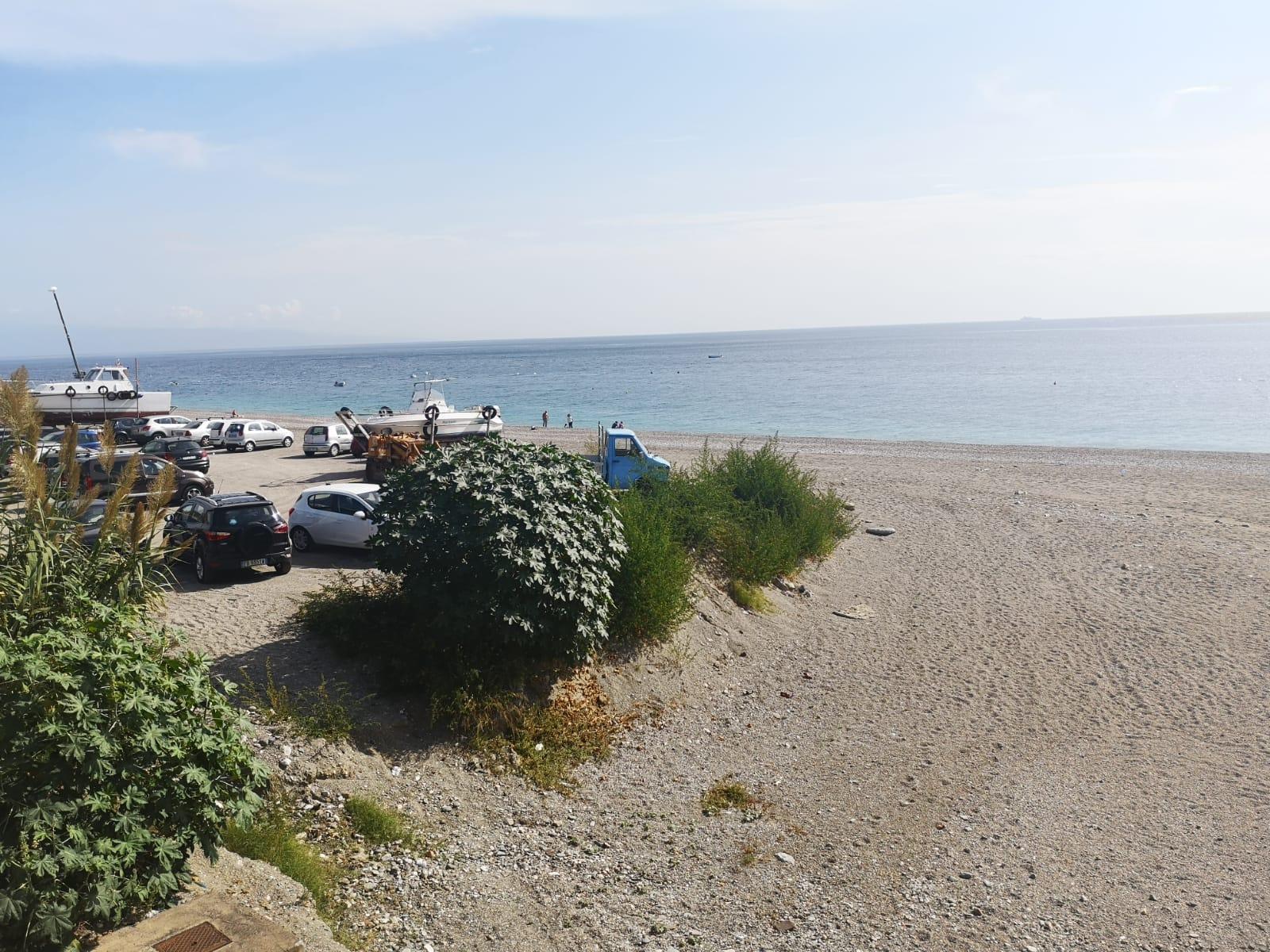 Erosione costiera Letojanni, progetto per nuove barriere a mare