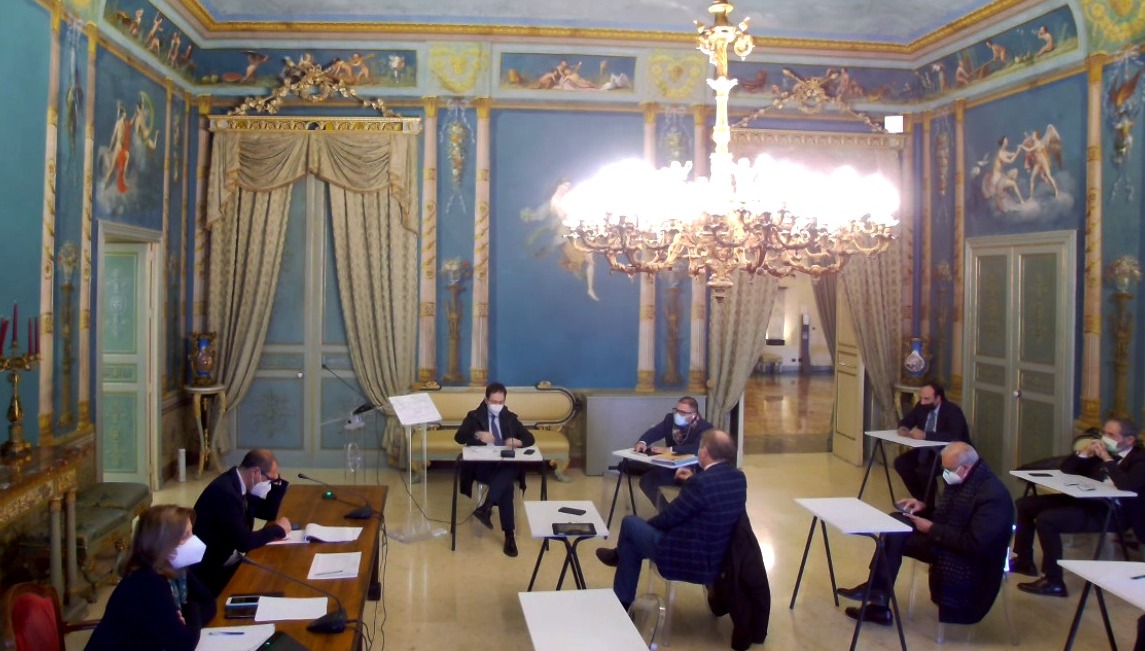 Covid Sicilia, 4 fasi per 4 milioni di vaccinazioni entro agosto Covid Sicilia, 4 fasi per 4 milioni di vaccinazioni entro agosto