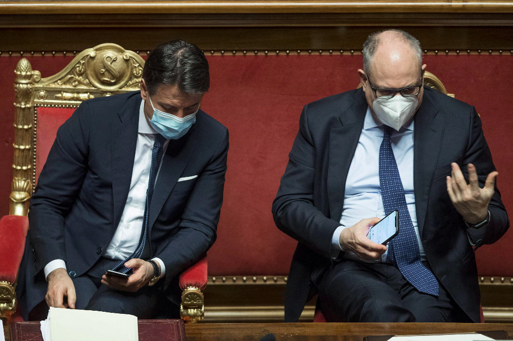 Il Governo Conte ottiene la fiducia in Senato: 156 i sì
