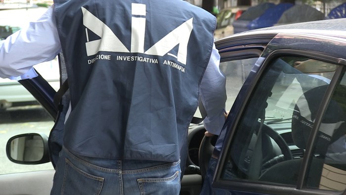 Mafia, Castelvetrano, Dia confisca beni a ex assessore e al padre