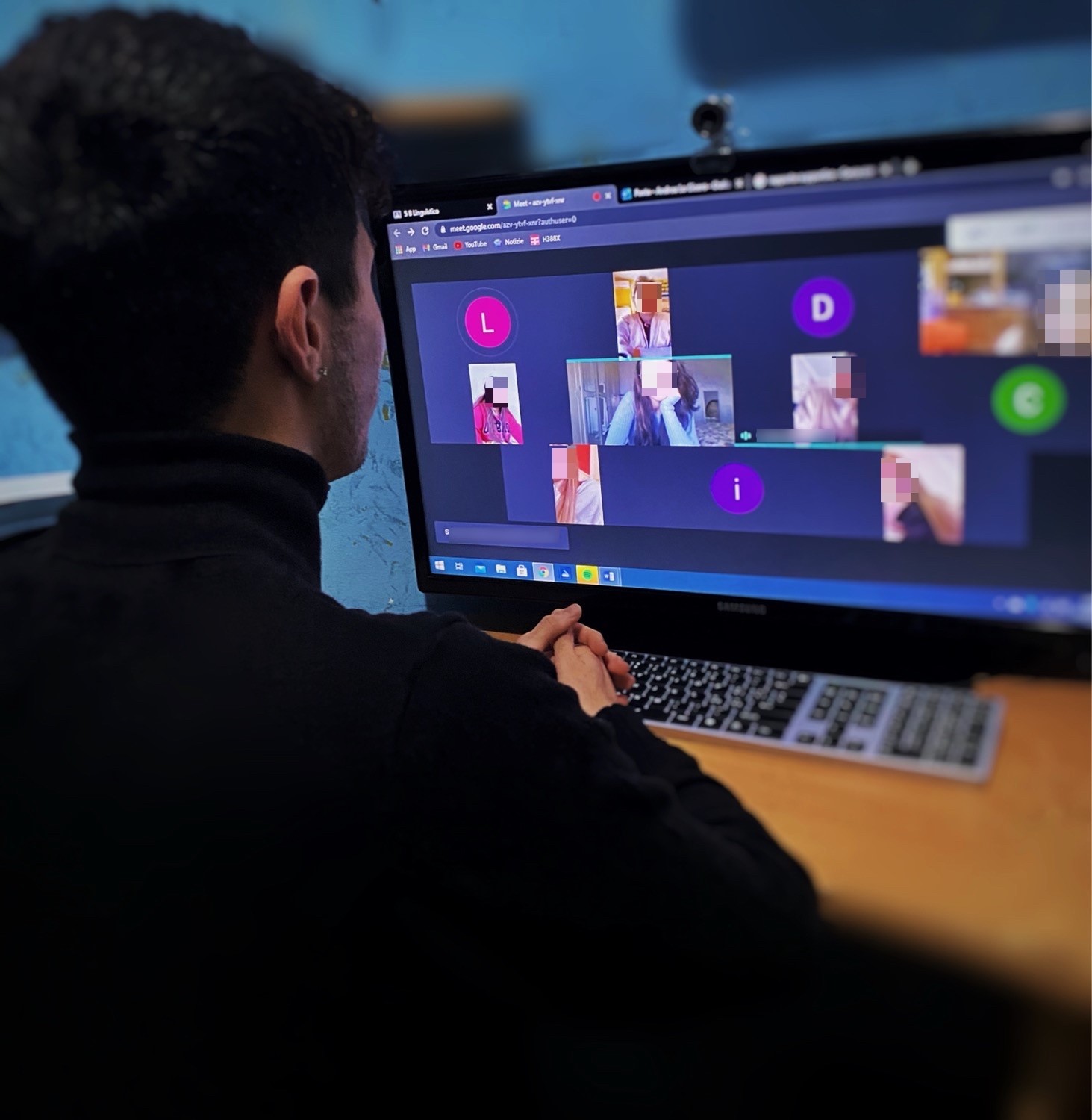 Andrea, giovane tra dad e Coronavirus, il vaccino “dovere morale”