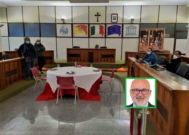 Covid, Palazzolo Acreide, ristoratori occupano il Comune