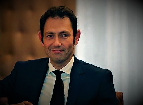 L’assessore Razza sposa Elena Pagana, al matrimonio tamponi per tutti