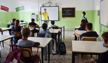 Ritorno a scuola, le disposizioni del Miur per la ripresa