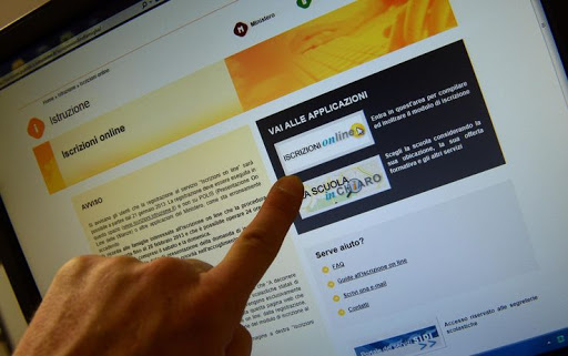 Scuola, già al via le iscrizioni online per l’anno 2021/2022