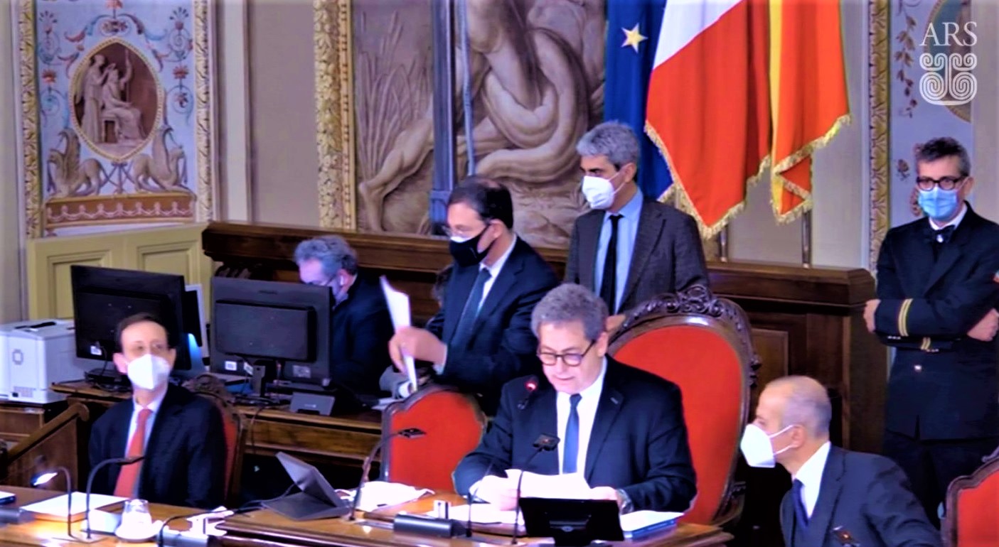 Università, dall’Ars ok a legge-voto contro il numero chiuso