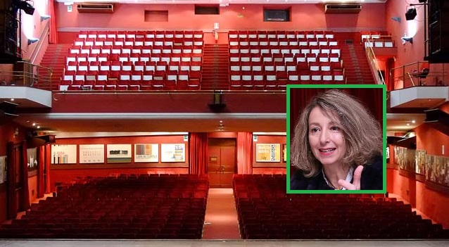 Stabile Catania, firme contro la direttrice Laura Sicignano