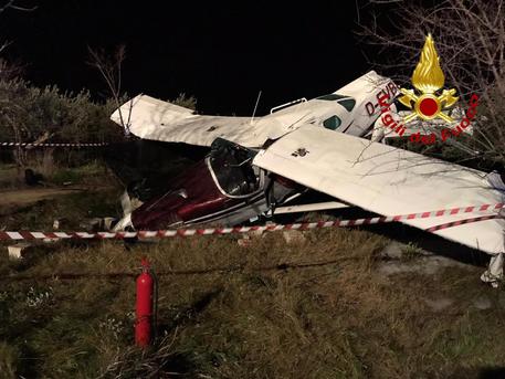 Ultraleggero precipitato nel Siracusano, due feriti