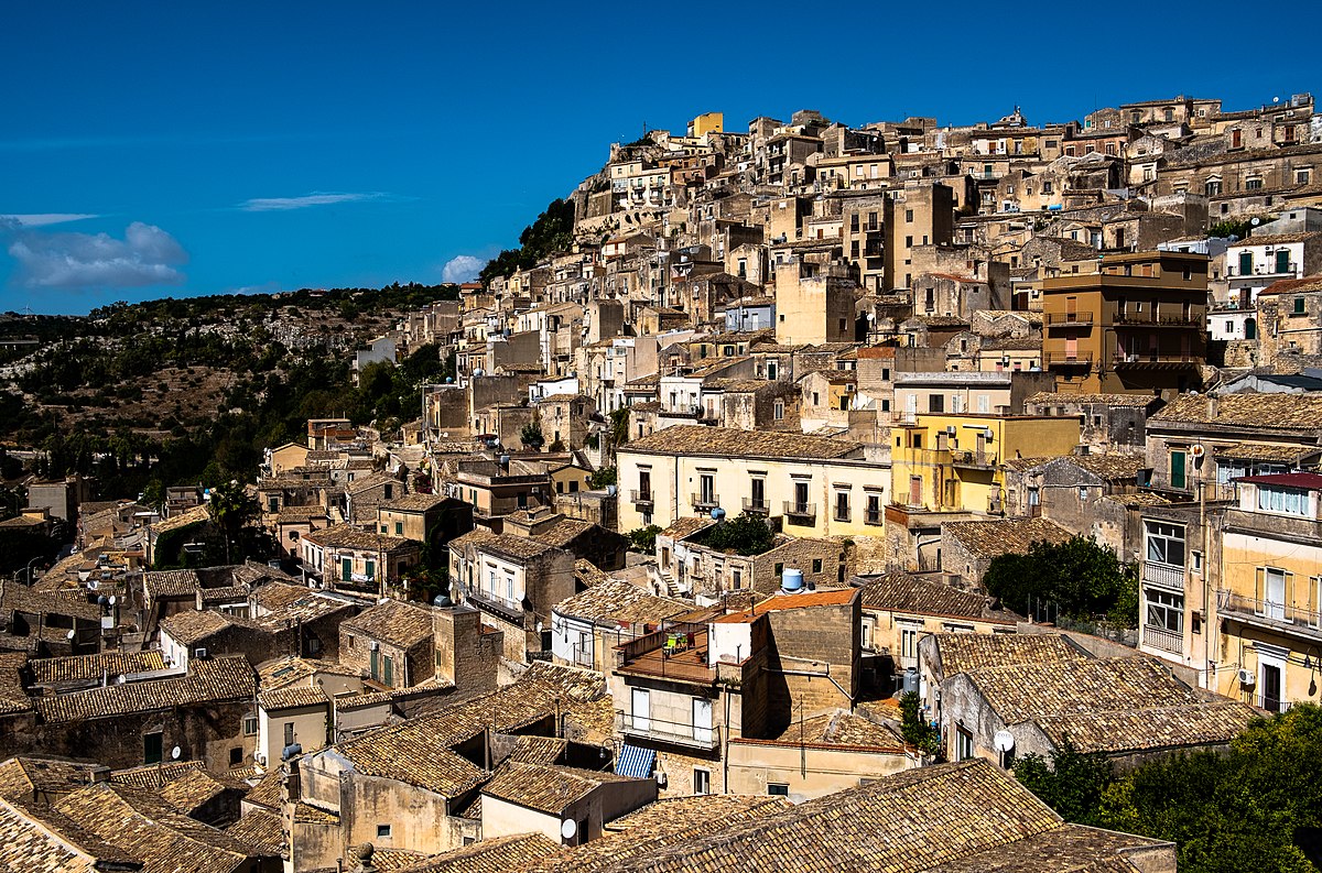 Modica punta al recupero del suo centro storico