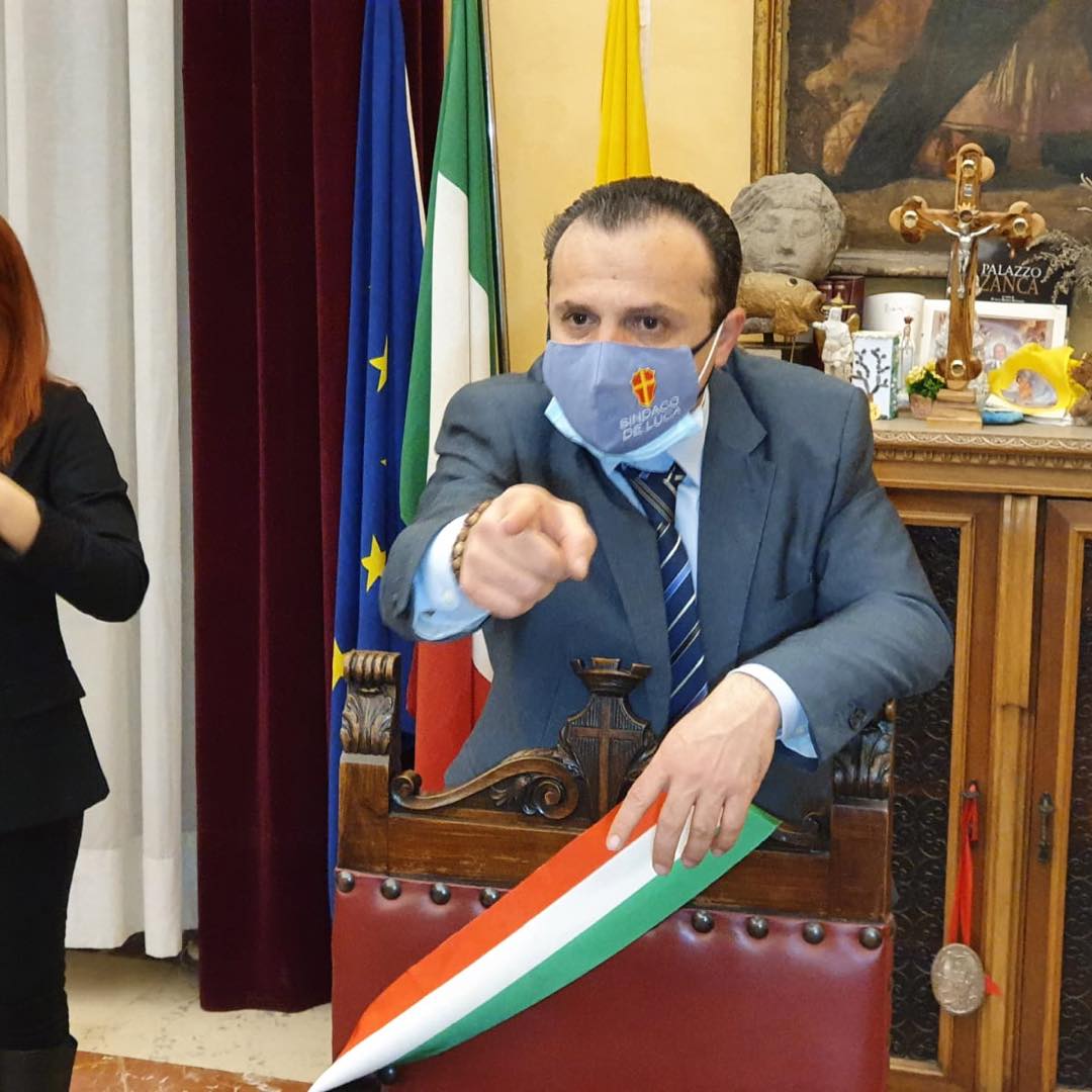 Messina, tra “sceneggiate” e “asini volanti”