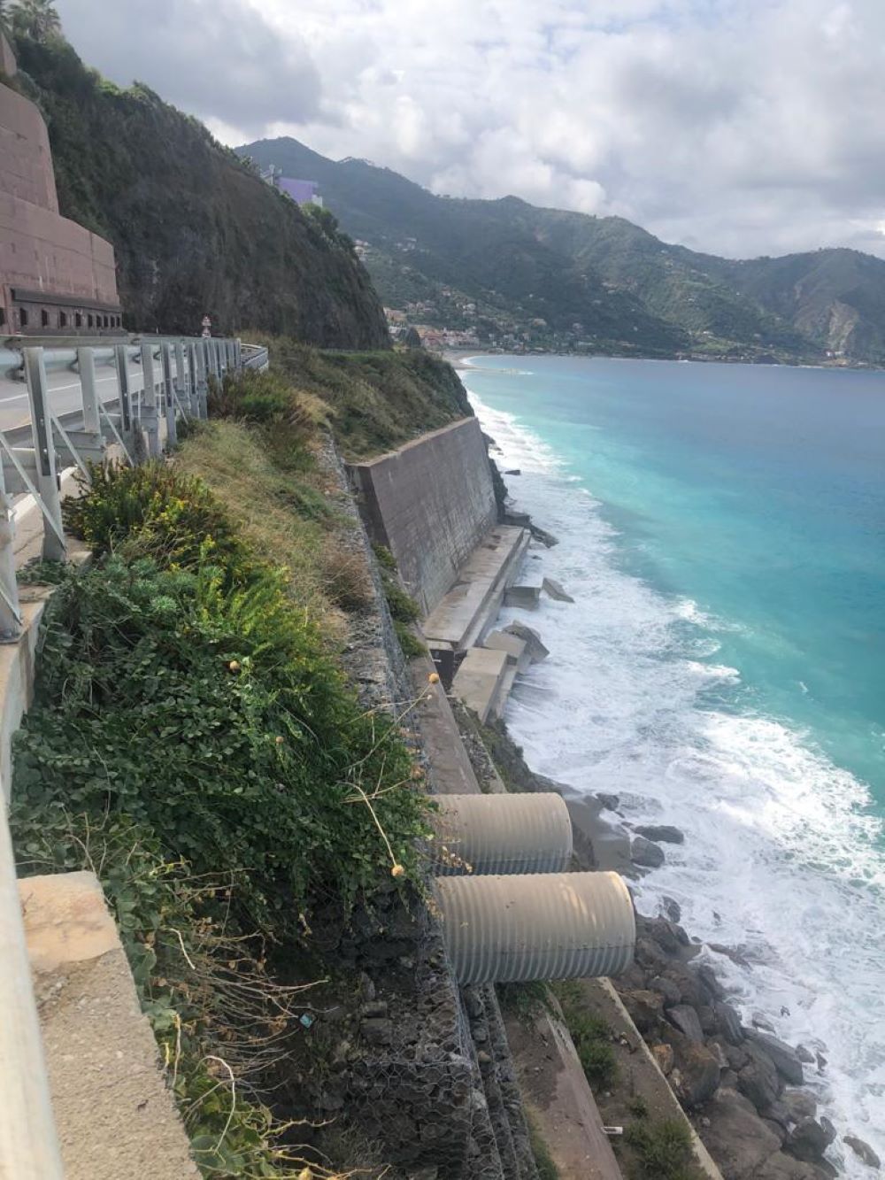 Dissesto idrogeologico a Gioiosa Marea, si consolida Capo Schino Dissesto idrogeologico a Gioiosa Marea, si consolida Capo Schino