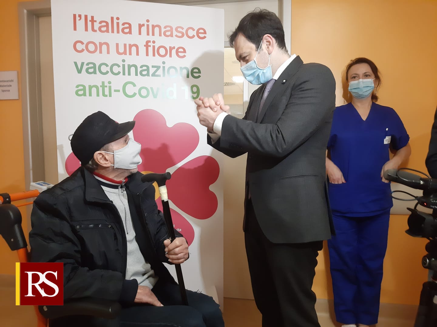 Vaccini over 70 in Sicilia, prenotazioni da oggi, ecco come fare