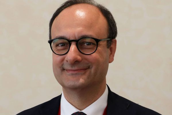 Presidi, contrari stop vaccinazione docenti, categoria a rischio