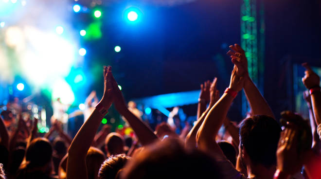 Costa: “Si valuta riapertura discoteche, cinema verso 75-80%”