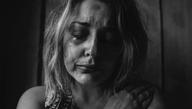 Perde casa all’asta a Palermo, la storia di una donna stritolata dalla banca