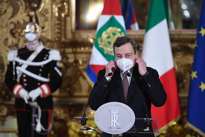 Draghi e draghetti al lavoro per il Paese