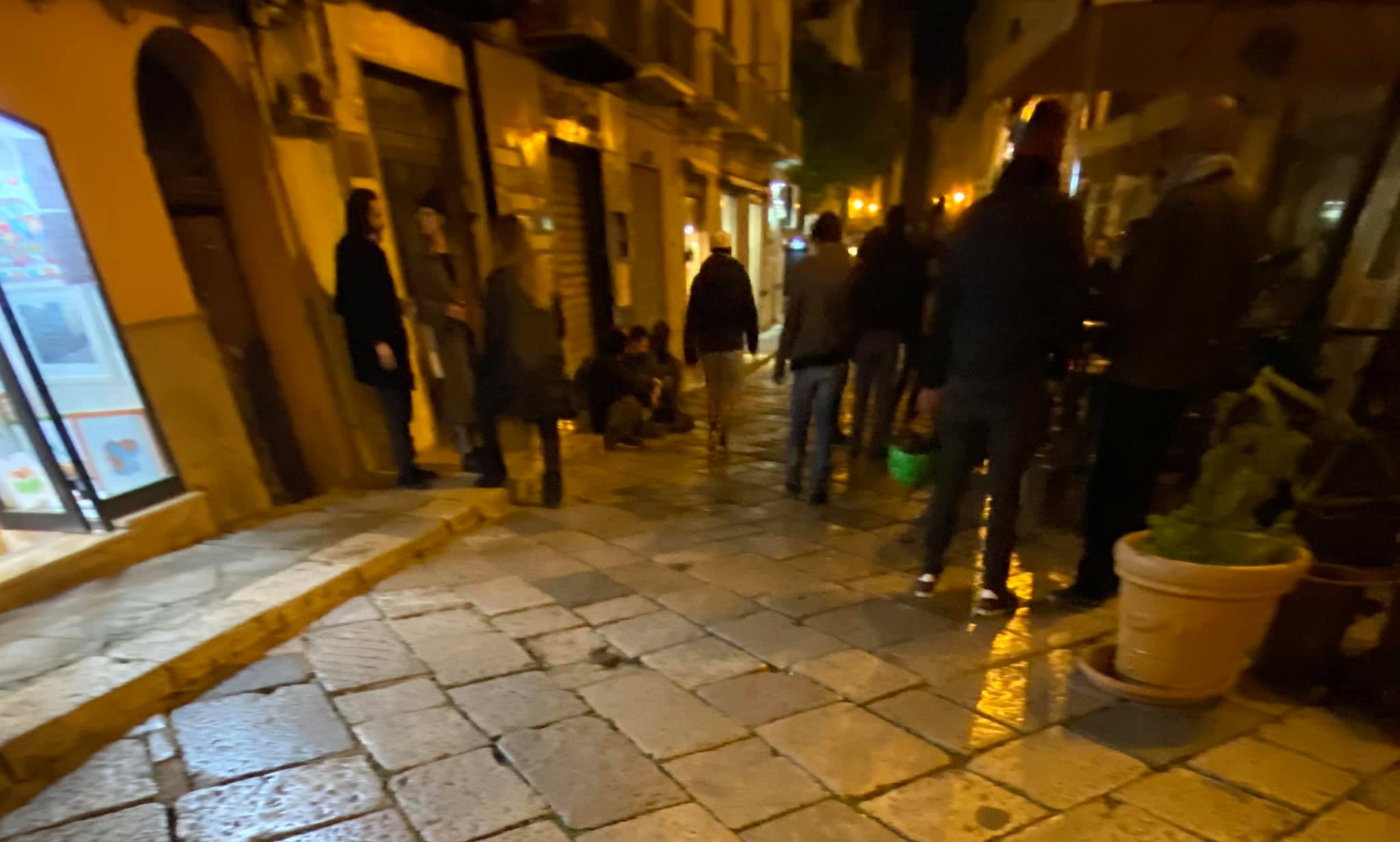 Covid, ordinanza anti assembramenti a Palermo