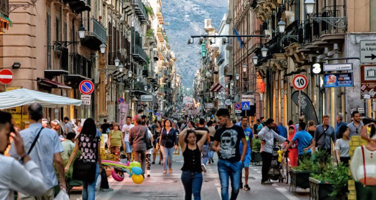 Covid, nel 2021 a Palermo aumentano del 15% i decessi rispetto agli ultimi anni